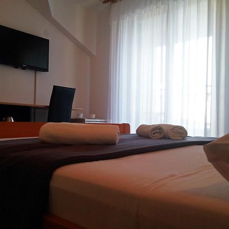 Apartments And Rooms Saric Ядрия Екстериор снимка