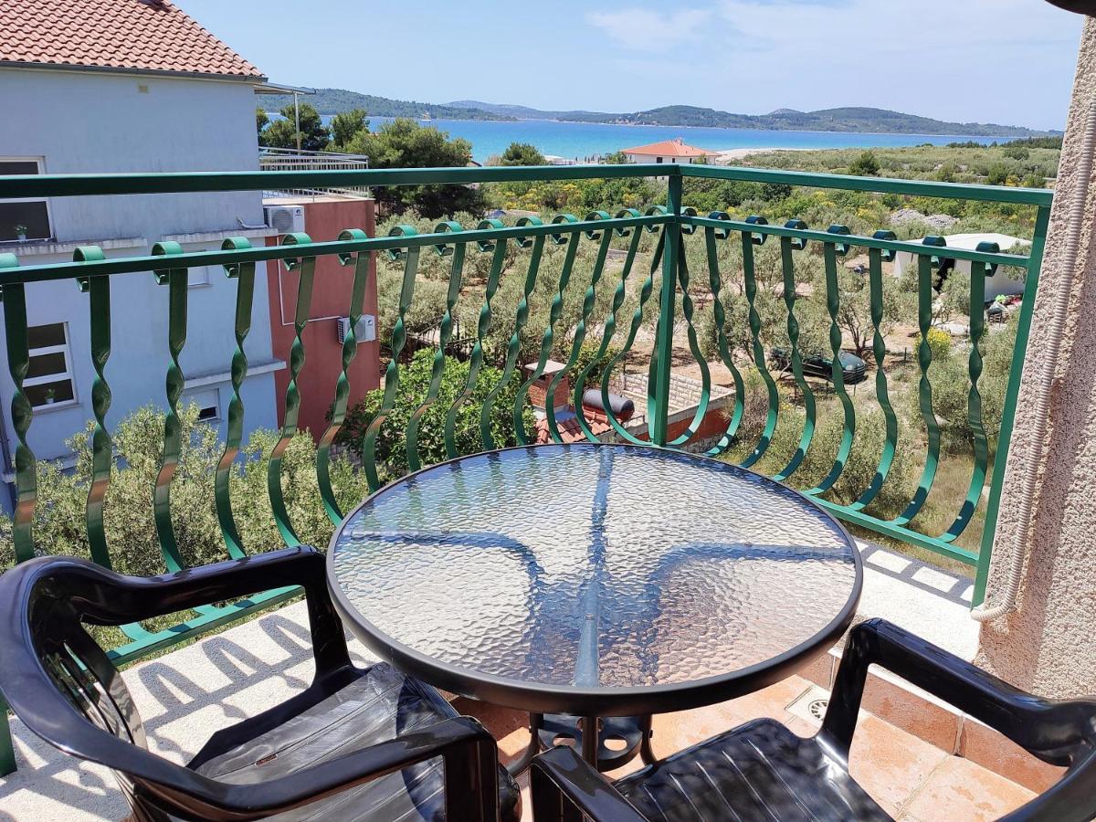 Apartments And Rooms Saric Ядрия Екстериор снимка