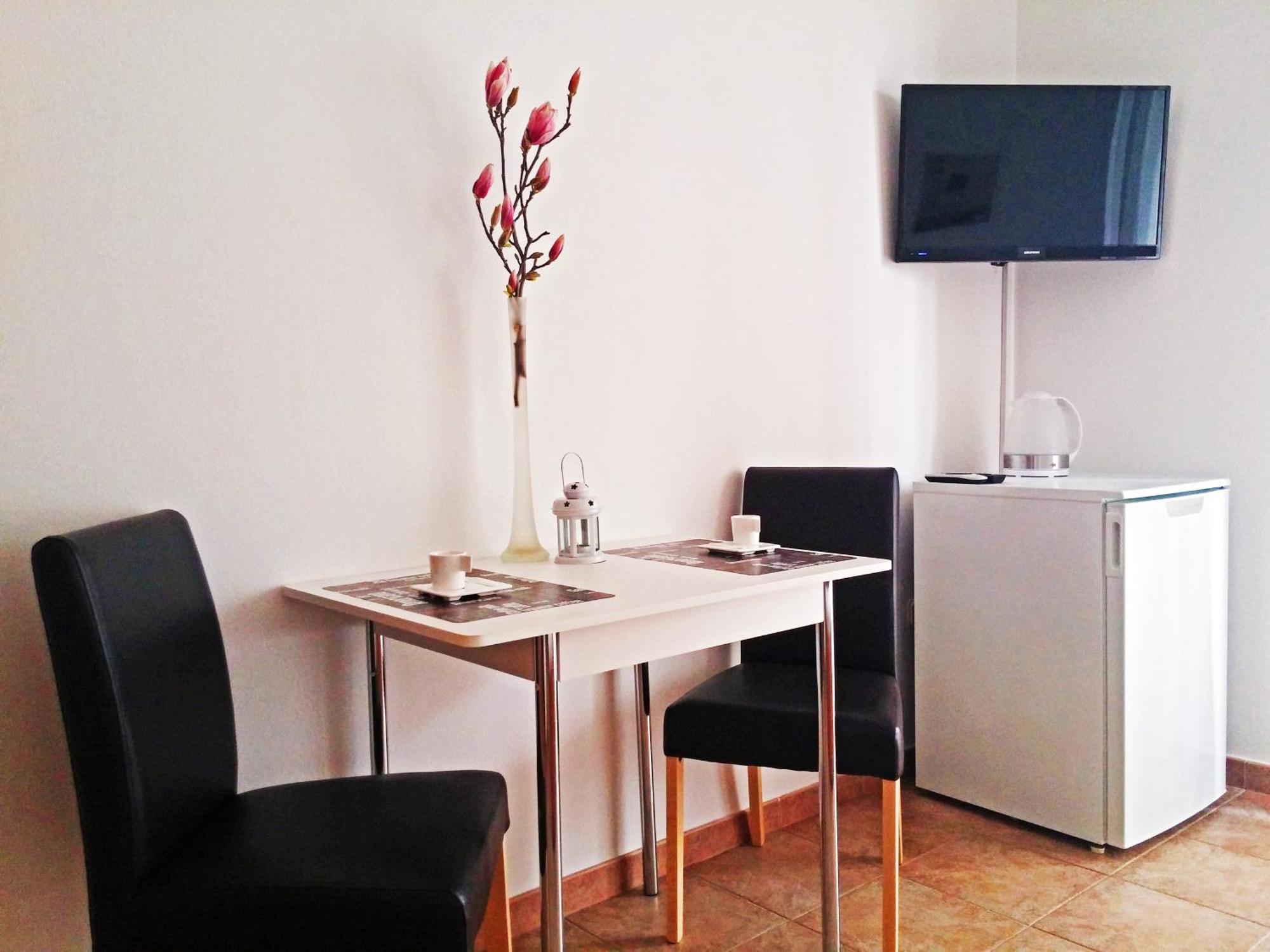 Apartments And Rooms Saric Ядрия Стая снимка
