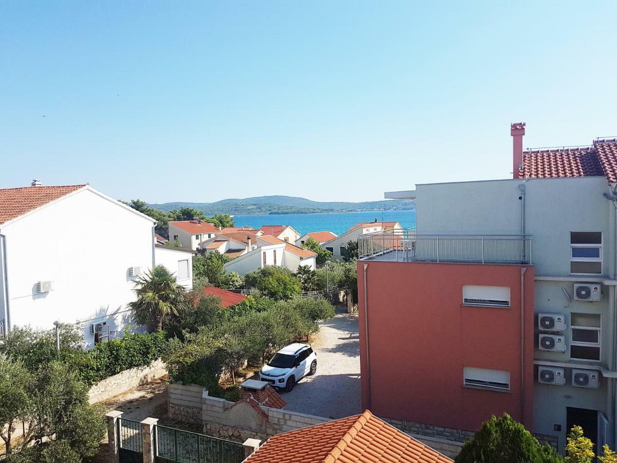 Apartments And Rooms Saric Ядрия Екстериор снимка